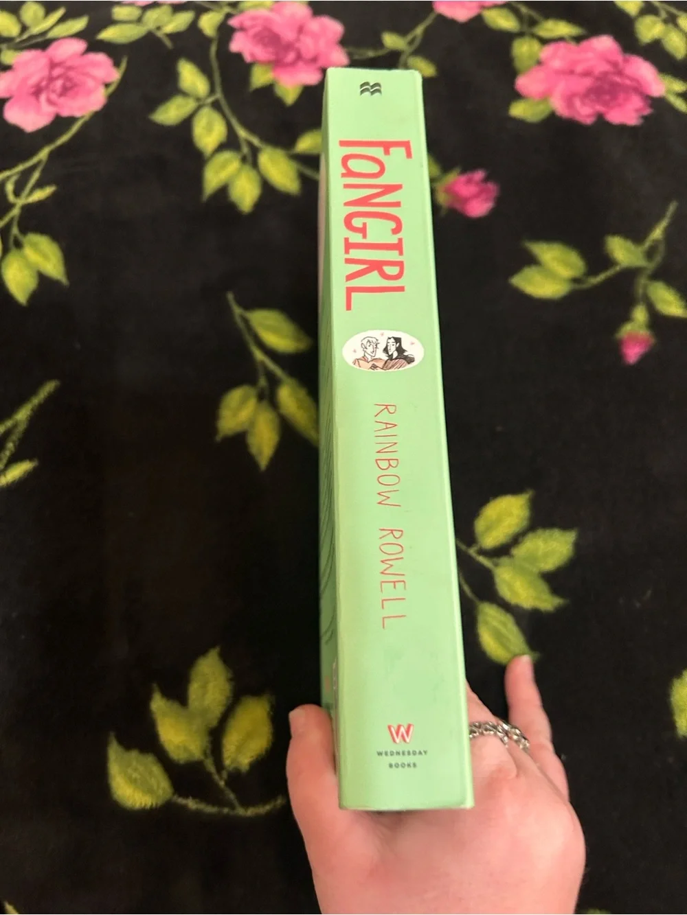 Fangirl by - Rainbow Rowell Mint Cover